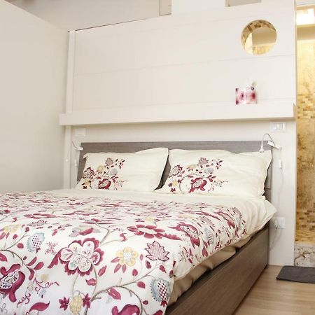 Art Apartment Porta A Prato 피렌체 외부 사진